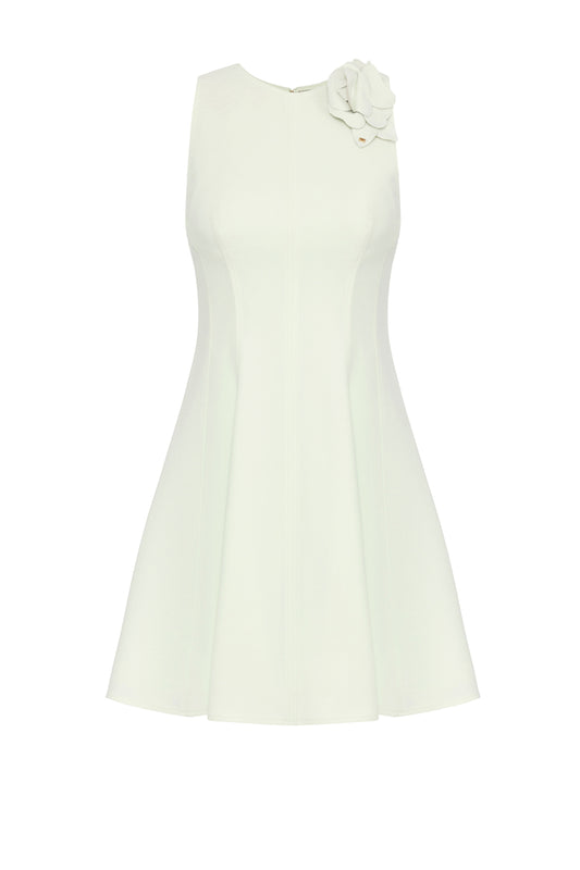 Dress in crêpe fabric with jewel belt