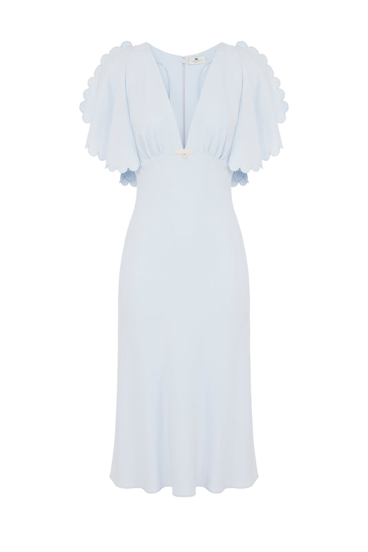 Dress in lightweight crêpe fabric with embroidered scallop