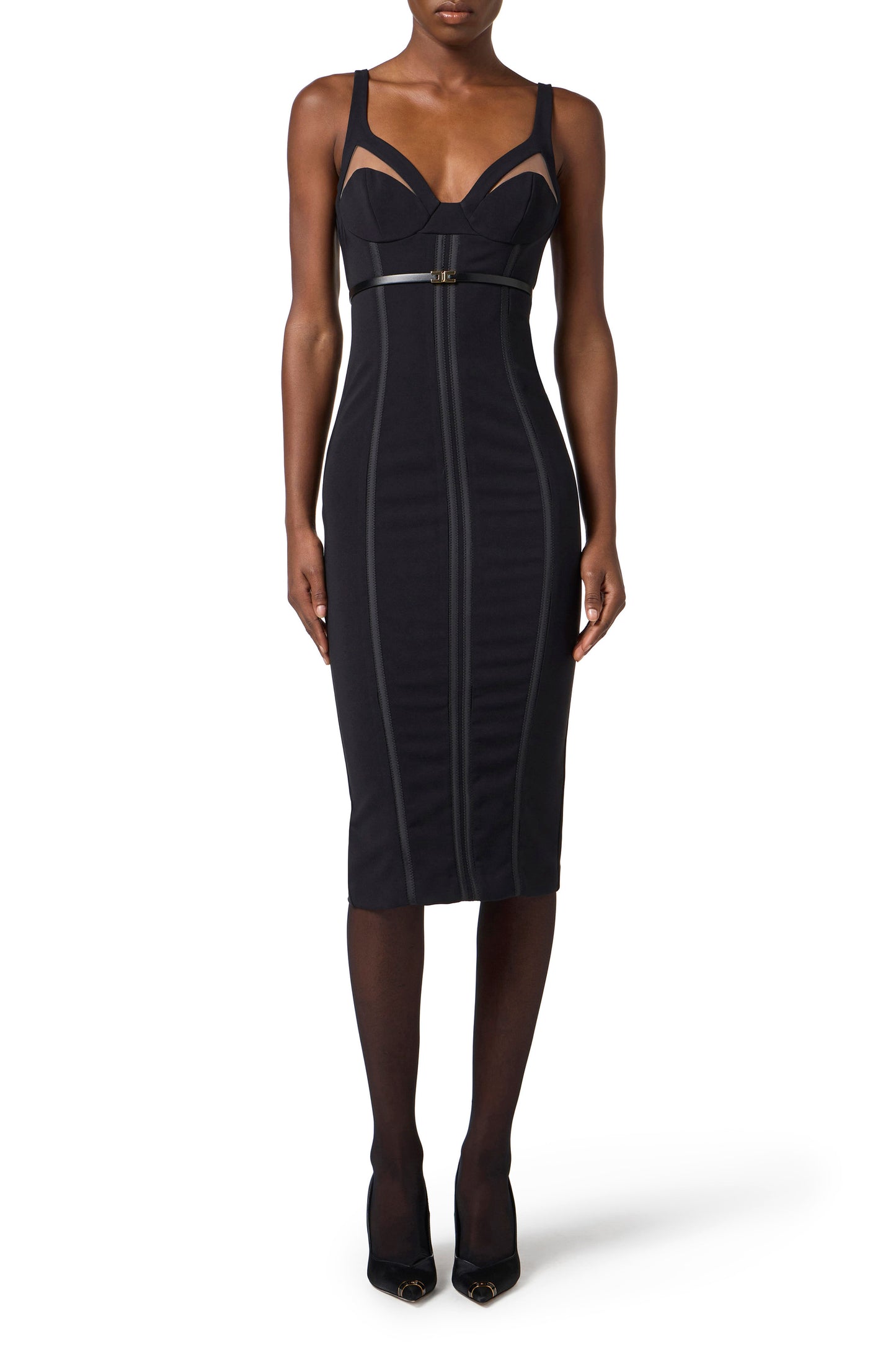 Dress in lightweight crêpe fabric with tulle