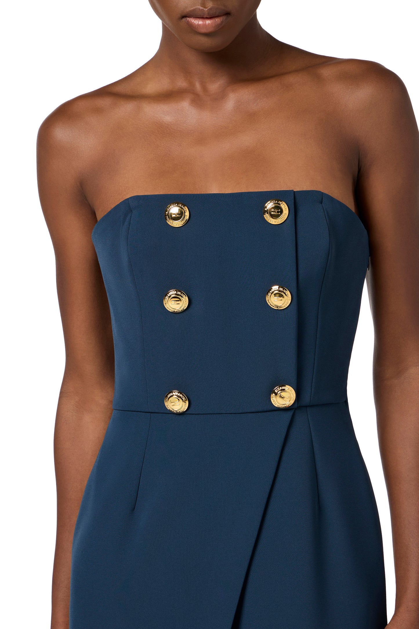 Red Carpet dress in lightweight crêpe fabric with buttons