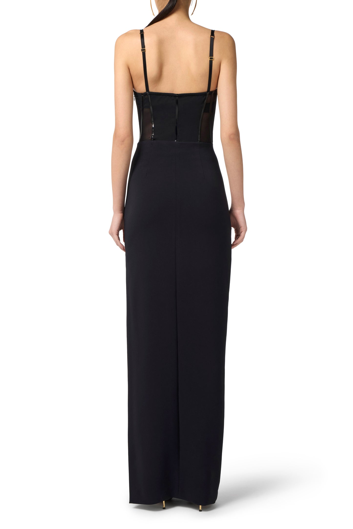 Red Carpet dress in lightweight crêpe and tulle fabrics