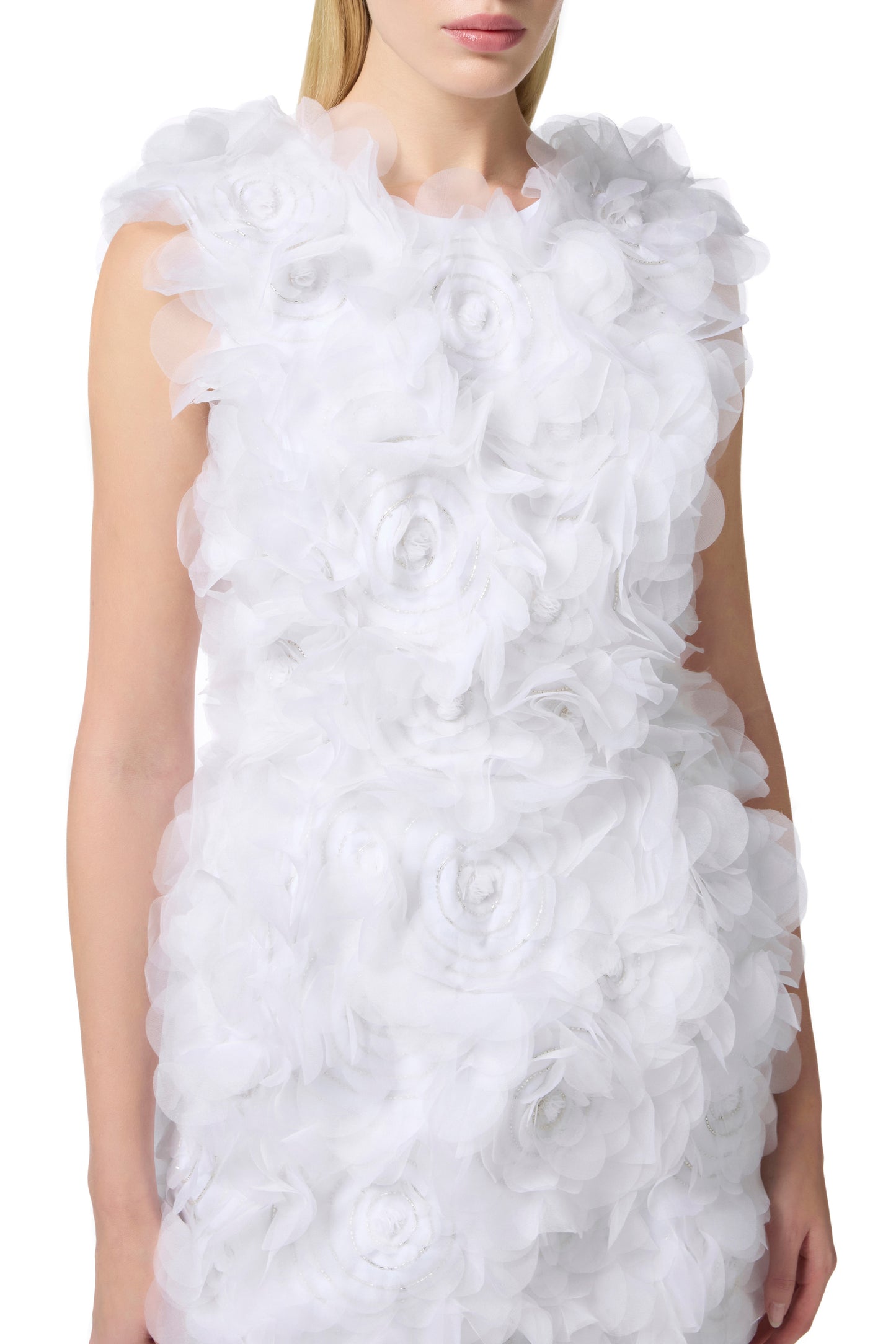 Dress in crêpe fabric with 3D flowers