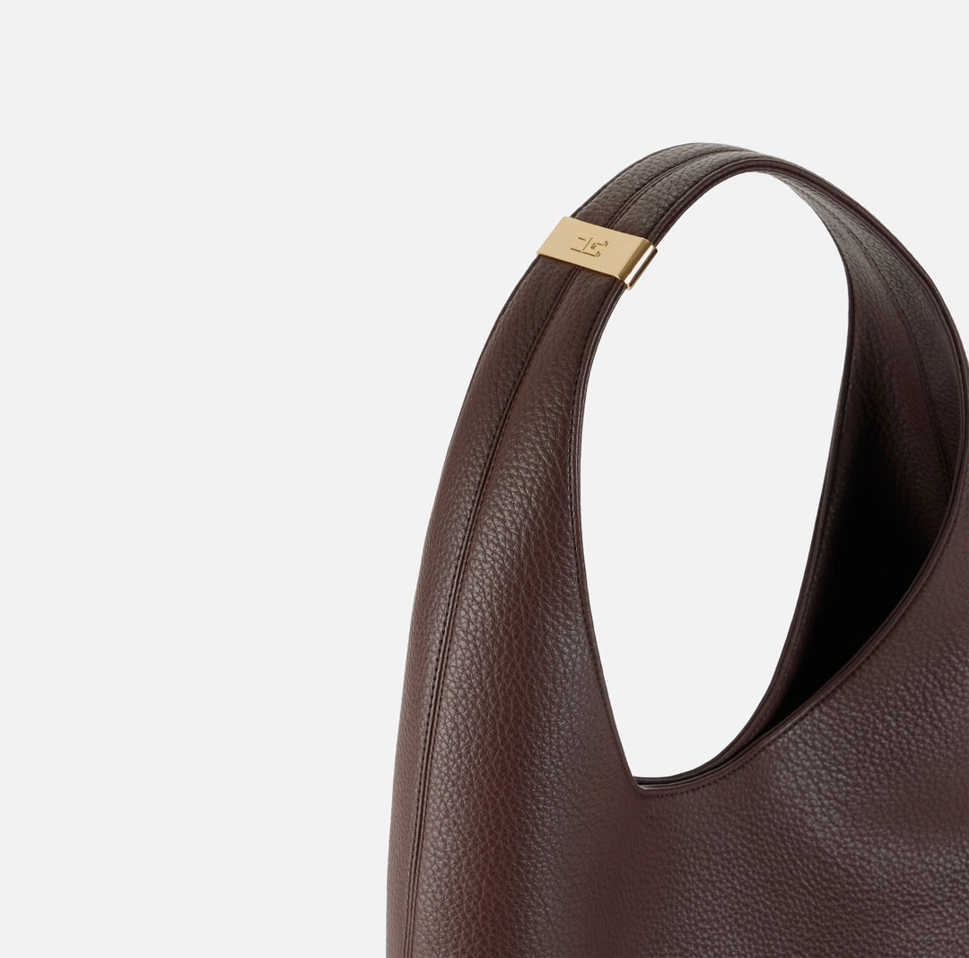 Large hobo with logo detail