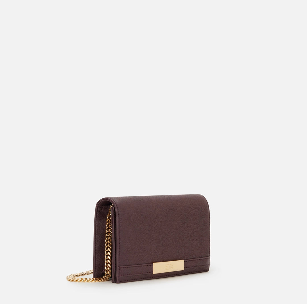 Shoulder bag with groumette chain