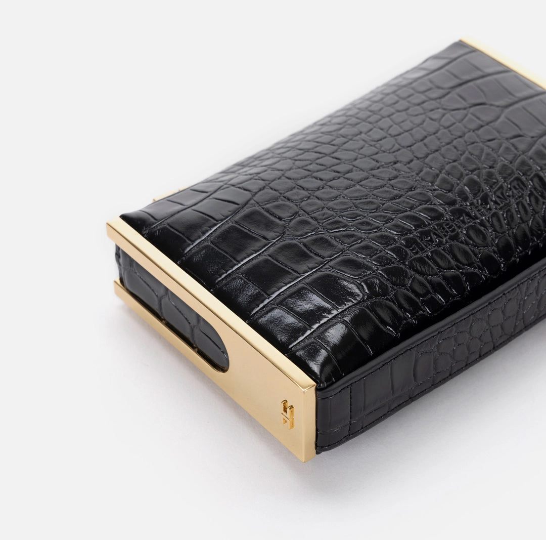 Clutch bag with zip