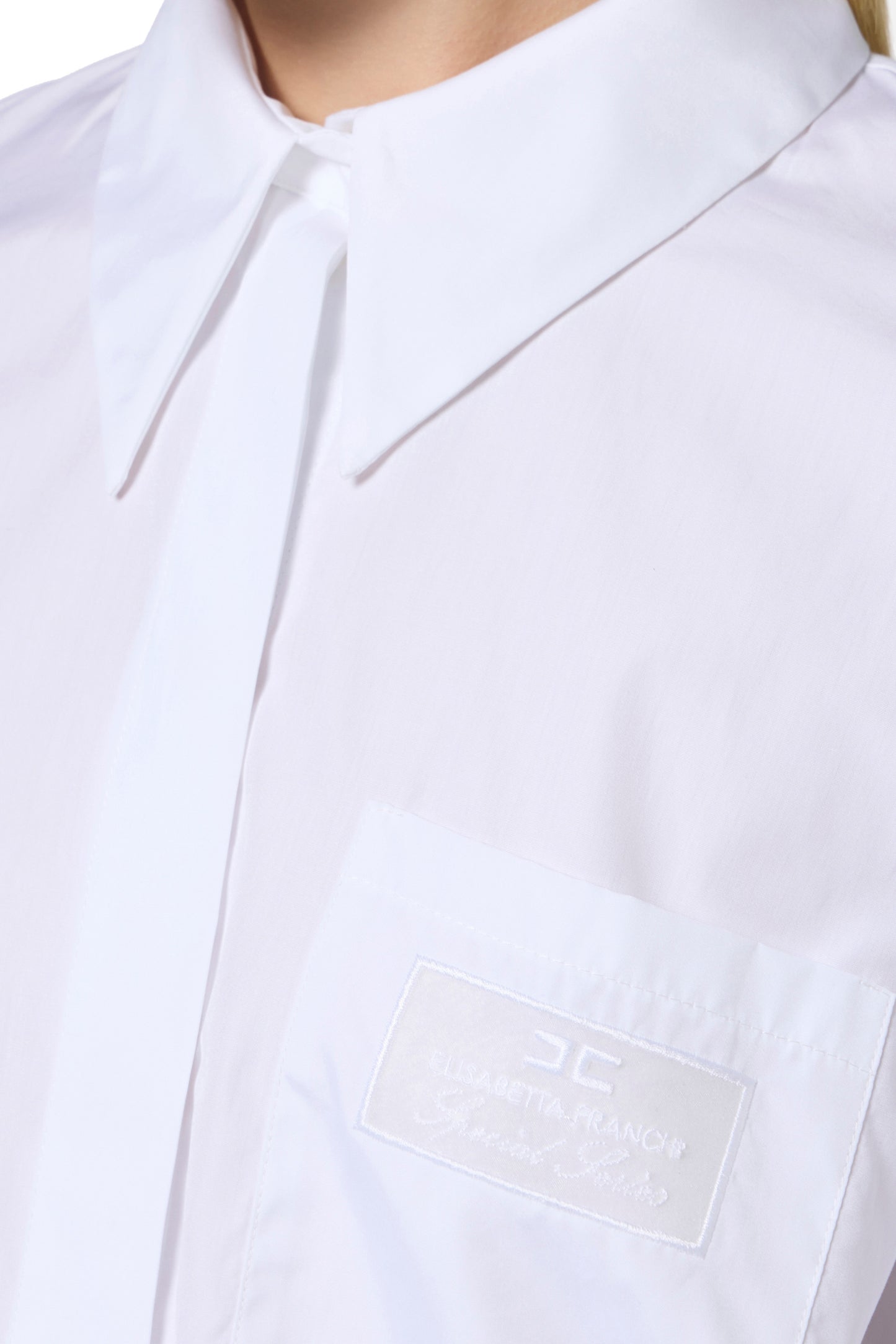 Poplin shirt with embroidered breast pocket