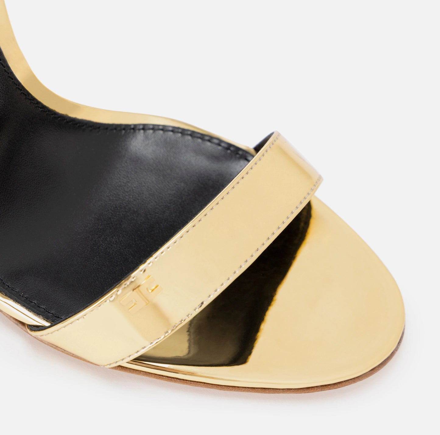 Étoile metallic fabric sandals