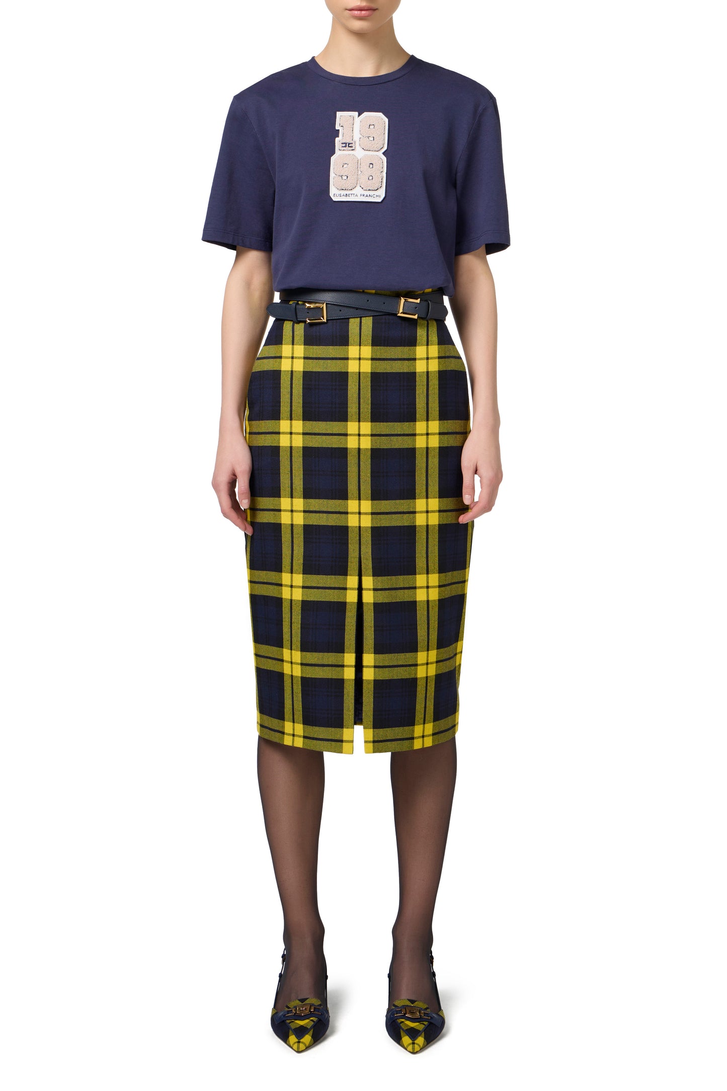 T-shirt with college-style logo patch