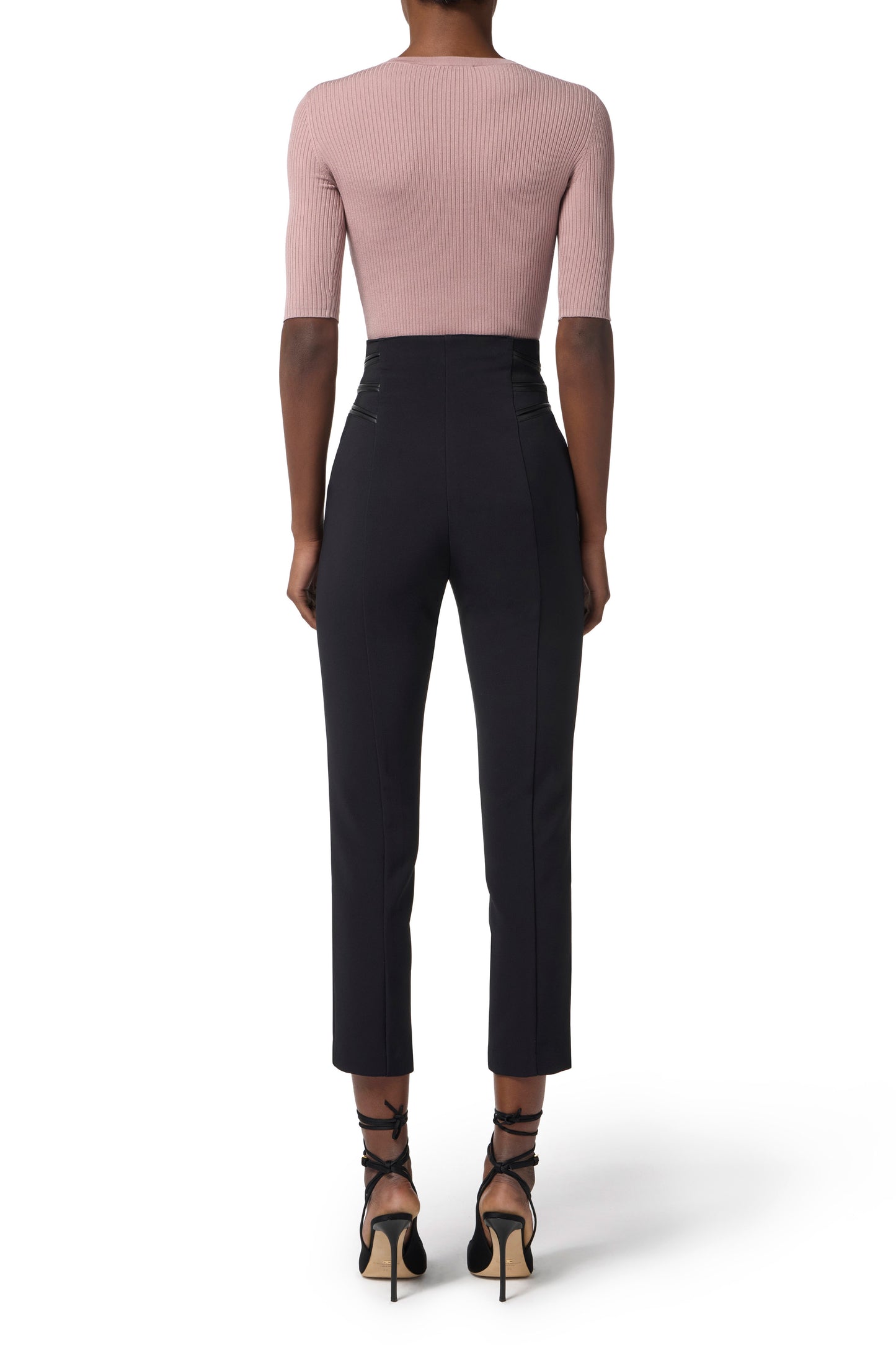 Ribbed knit top with breast pocket