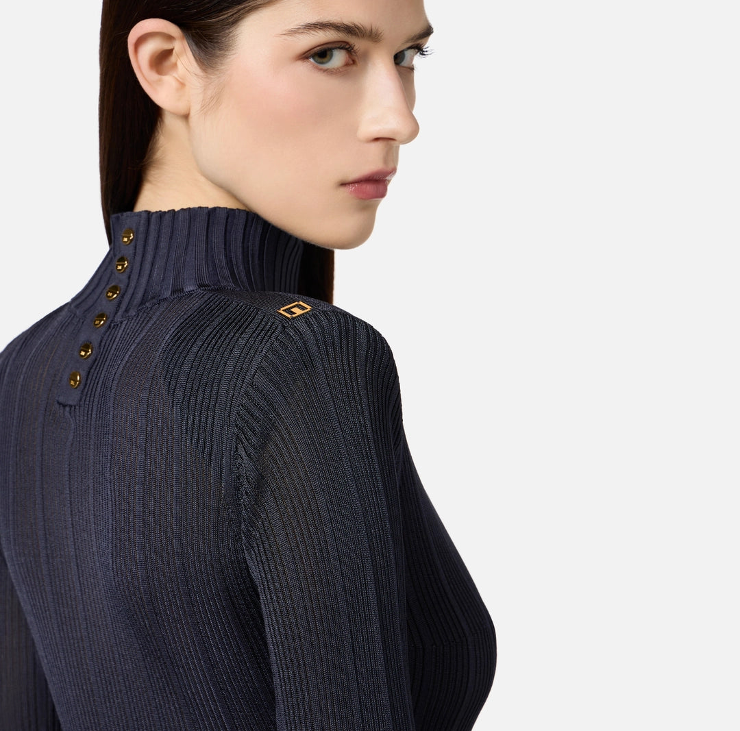 Viscose top with logo details