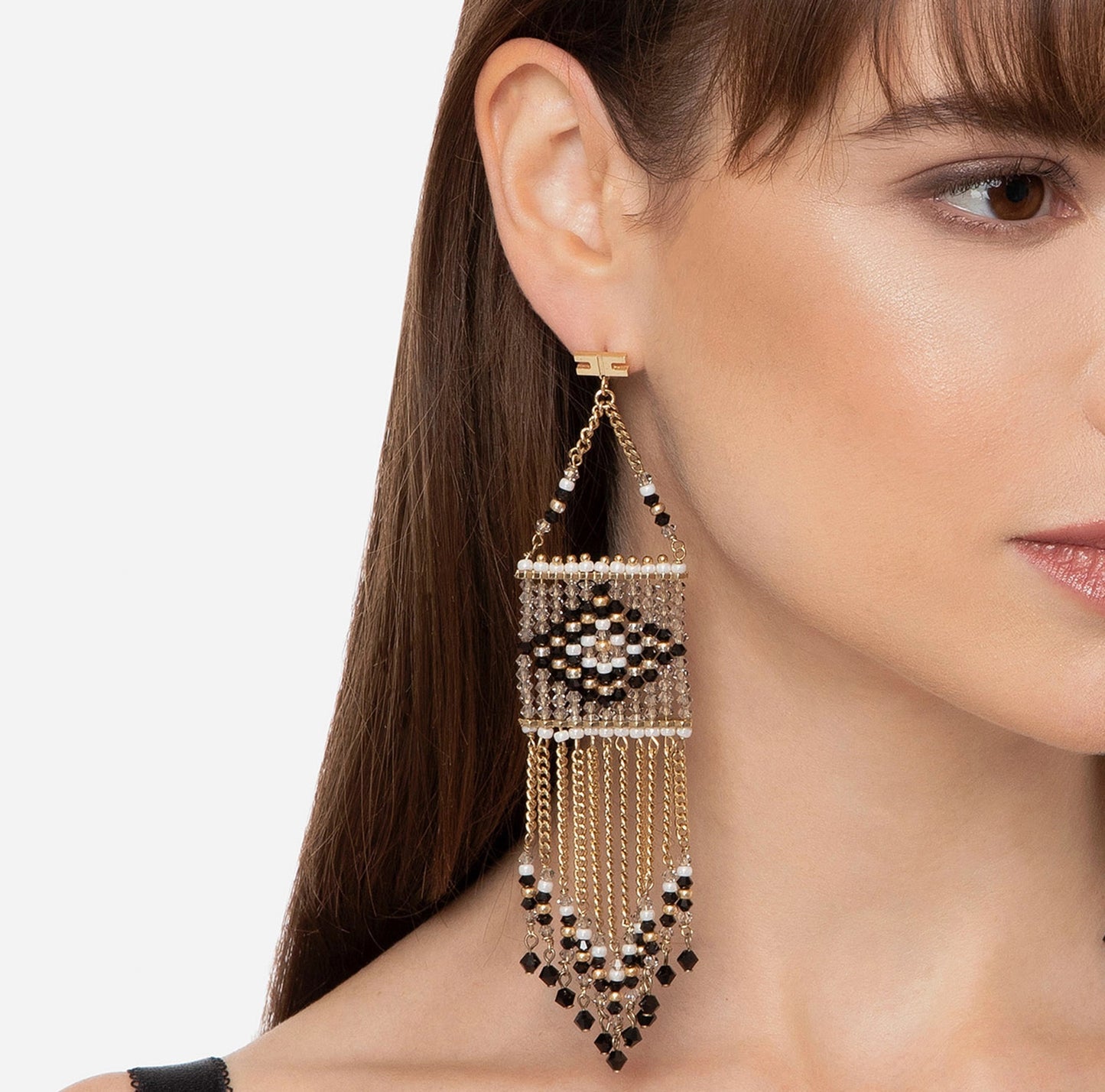 Beaded pendant earring