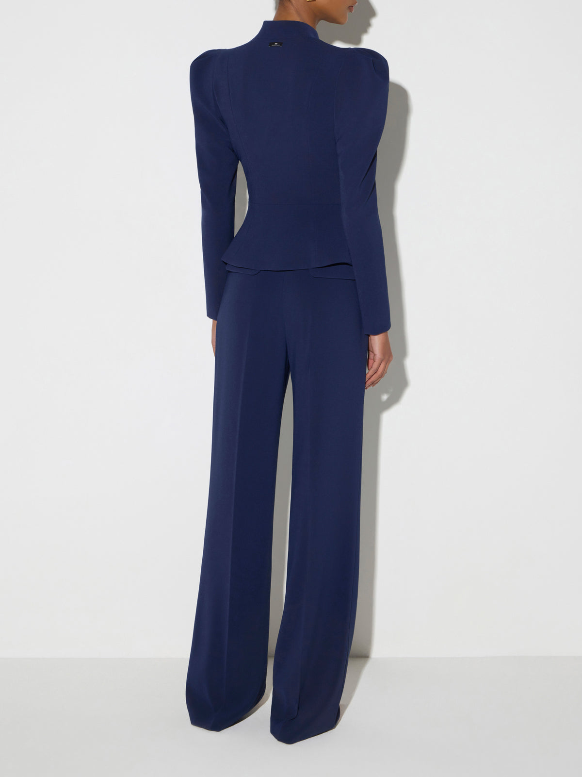 Trousers in lightweight crêpe fabric with belt