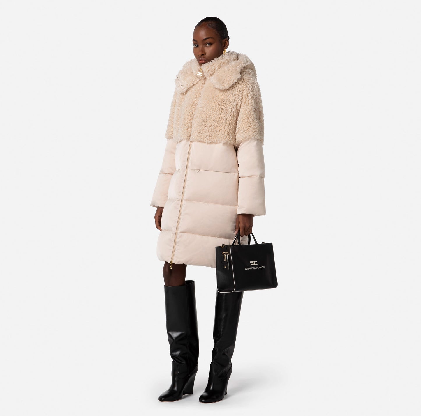 Oversized down jacket in satin voile with faux fur