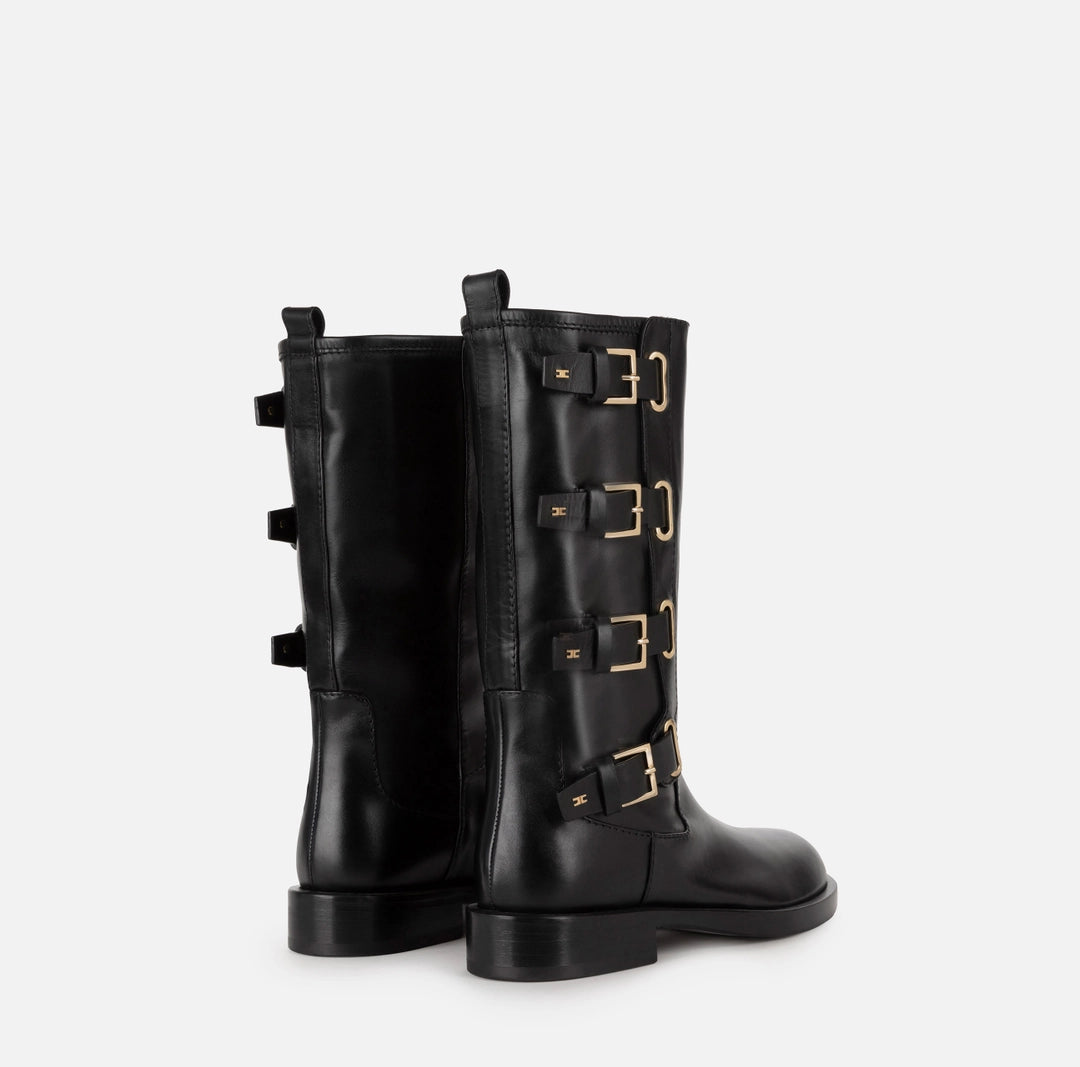 Leather biker boots with buckles