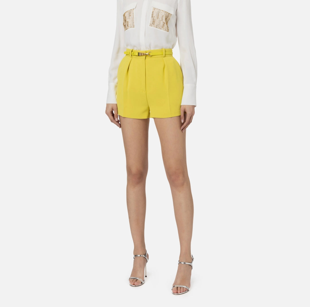 Crêpe shorts with snap hook