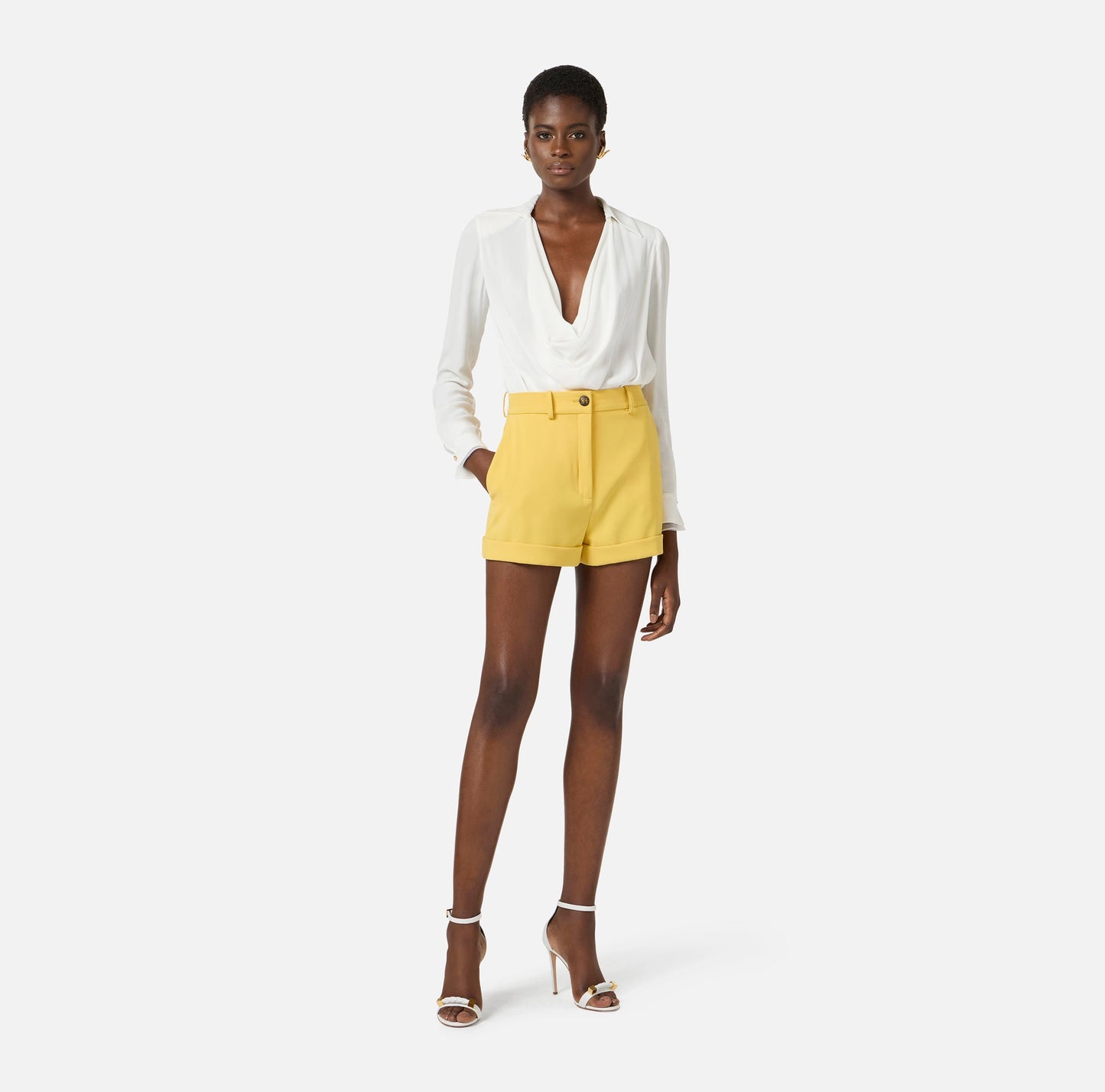Shorts in lightweight crêpe
