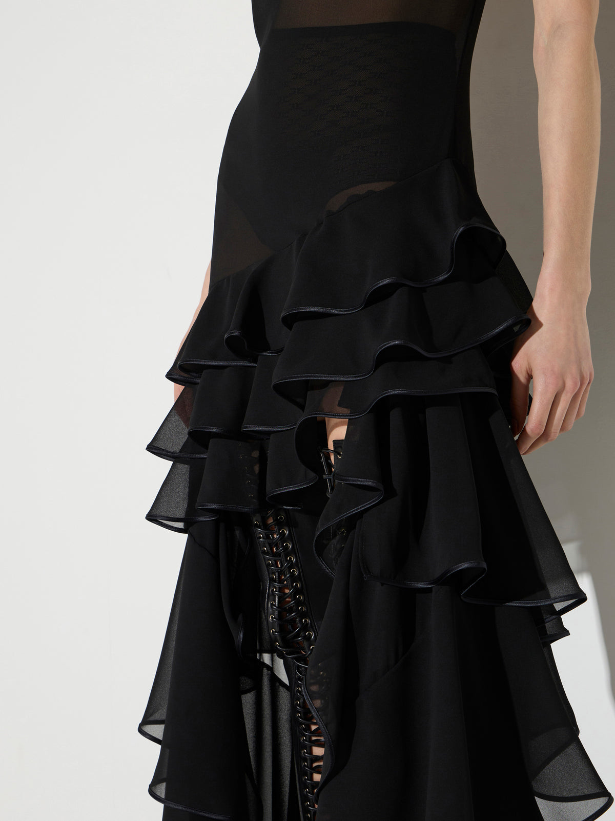 Dress in georgette fabric with ruffles