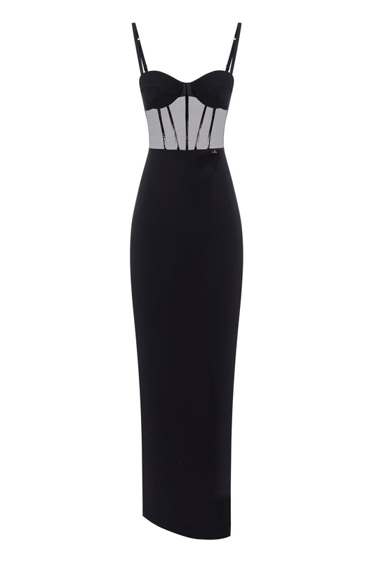 Red Carpet dress in lightweight crêpe and tulle fabrics