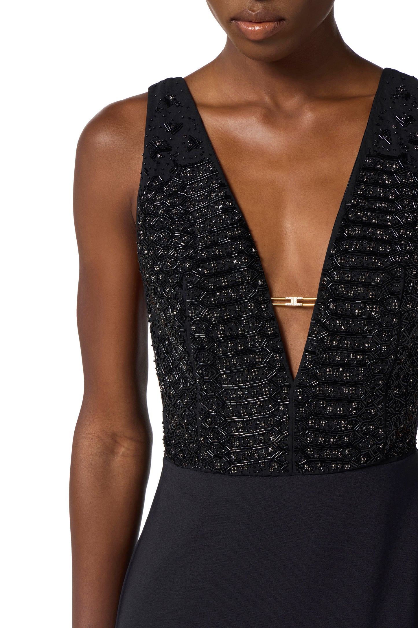 Red Carpet dress in georgette and crêpe fabrics with crystals