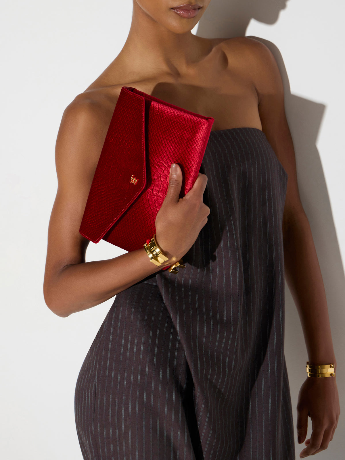 Velvet shoulder bag with crocodile print