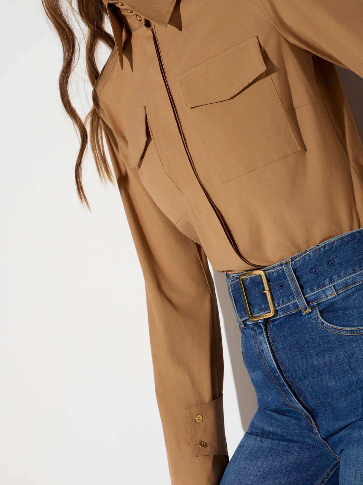 Cotton shirt with pockets in Bianco – view 2