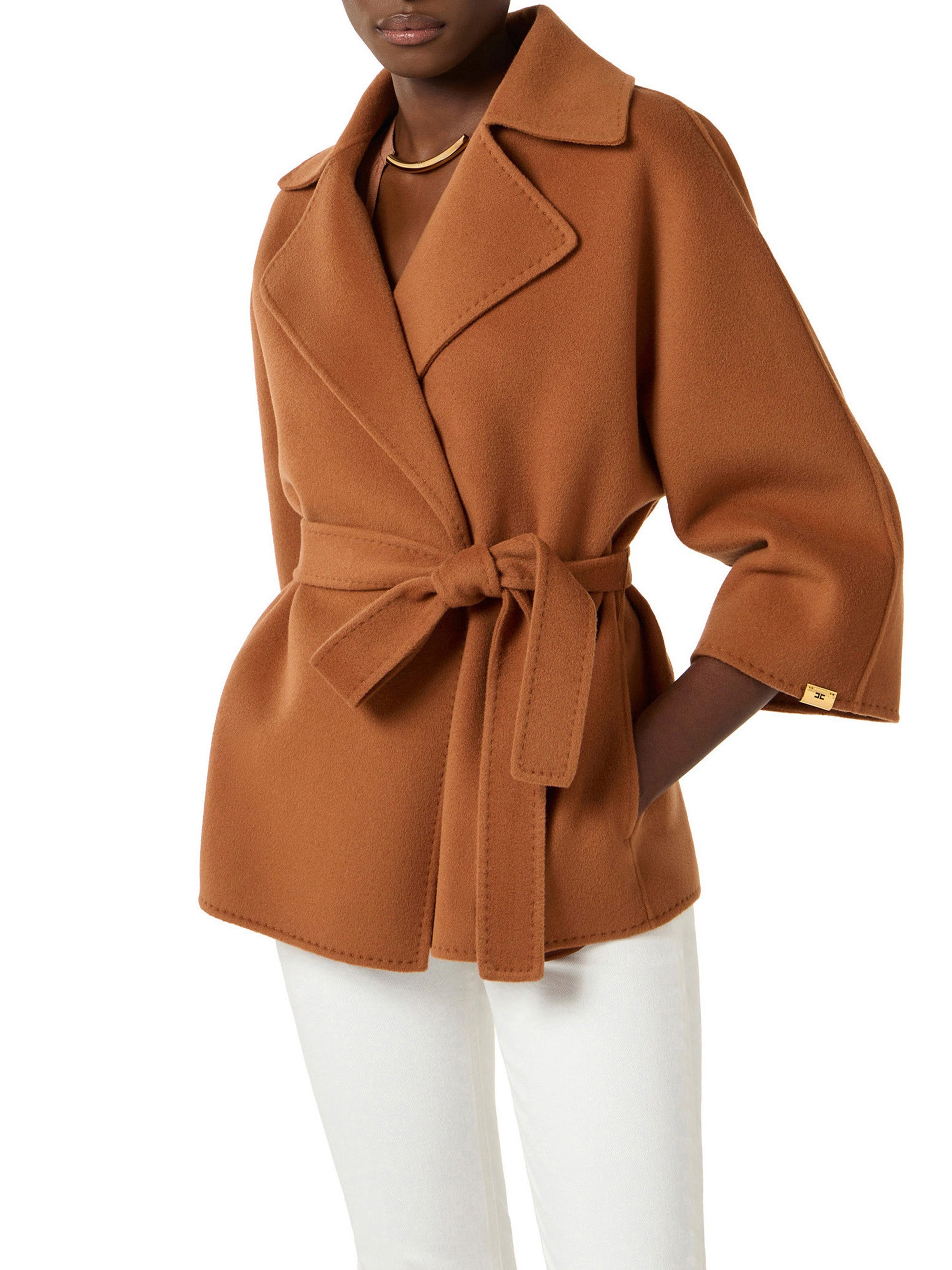 Coat in wool cloth