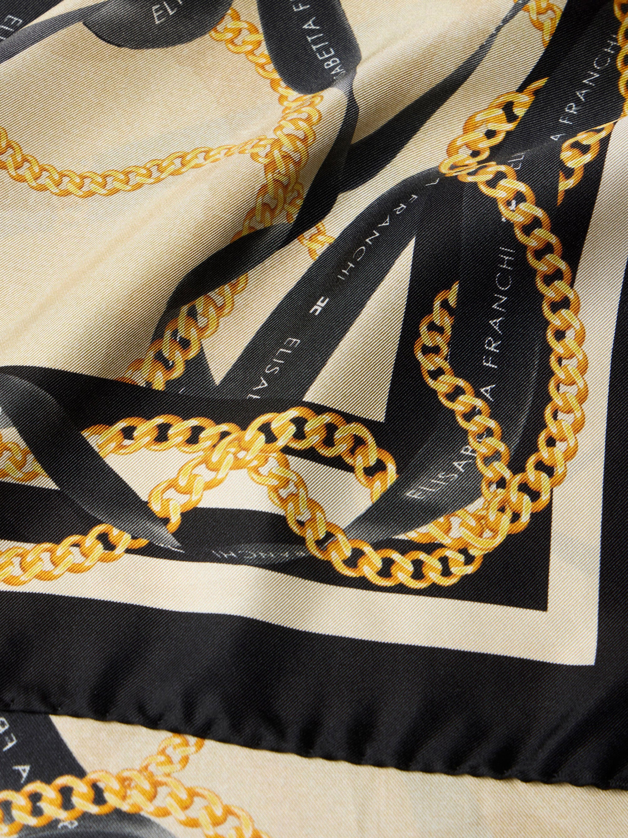 Women's Scarves
