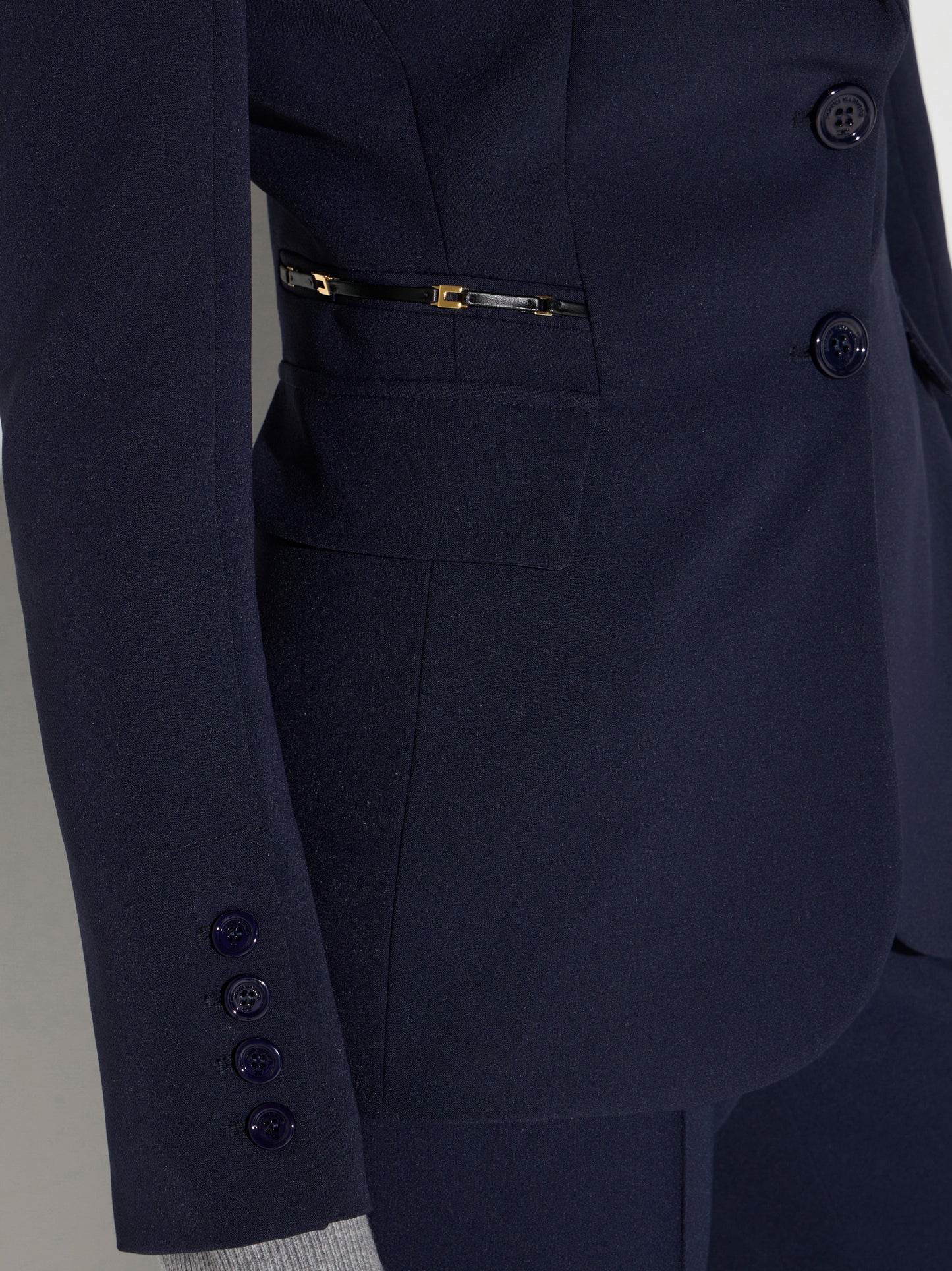 Jacket in double layer stretch crêpe fabric