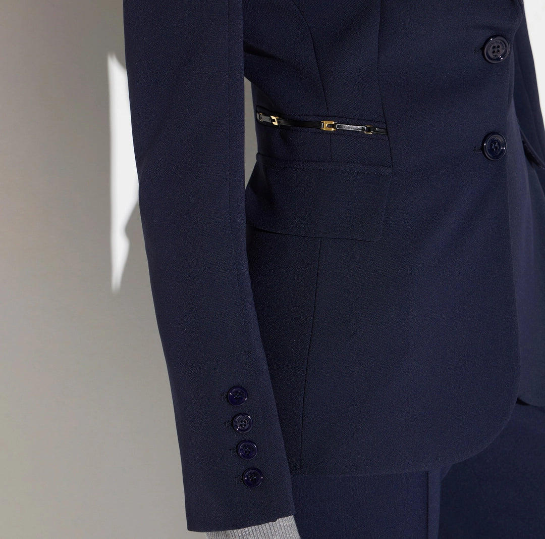 Jacket in double layer stretch crêpe fabric
