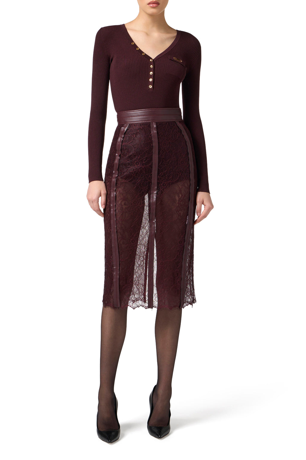 Skirt in floral lace