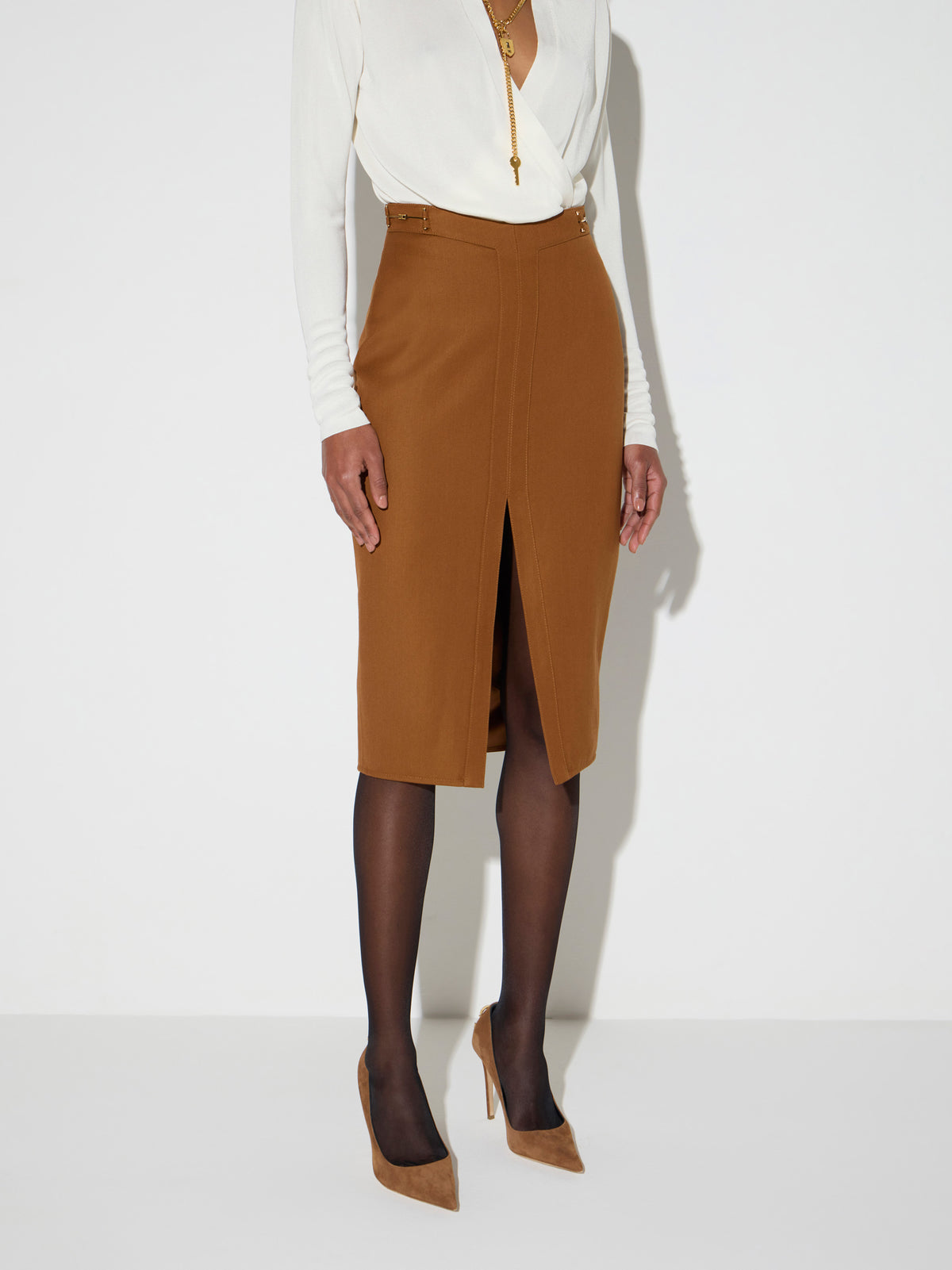 Skirt in gabardine fabric with jewel horsebits