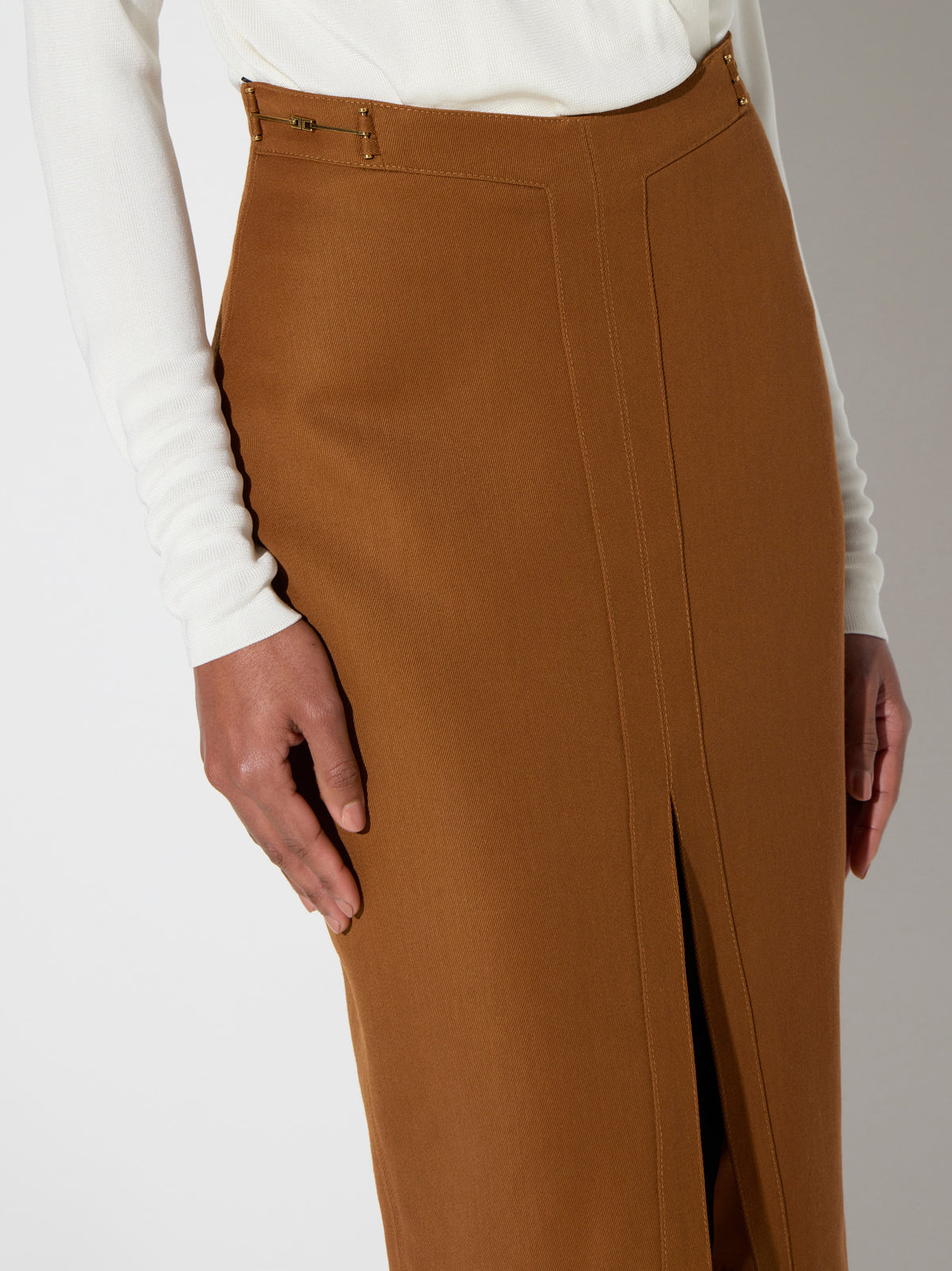 Skirt in gabardine fabric with jewel horsebits