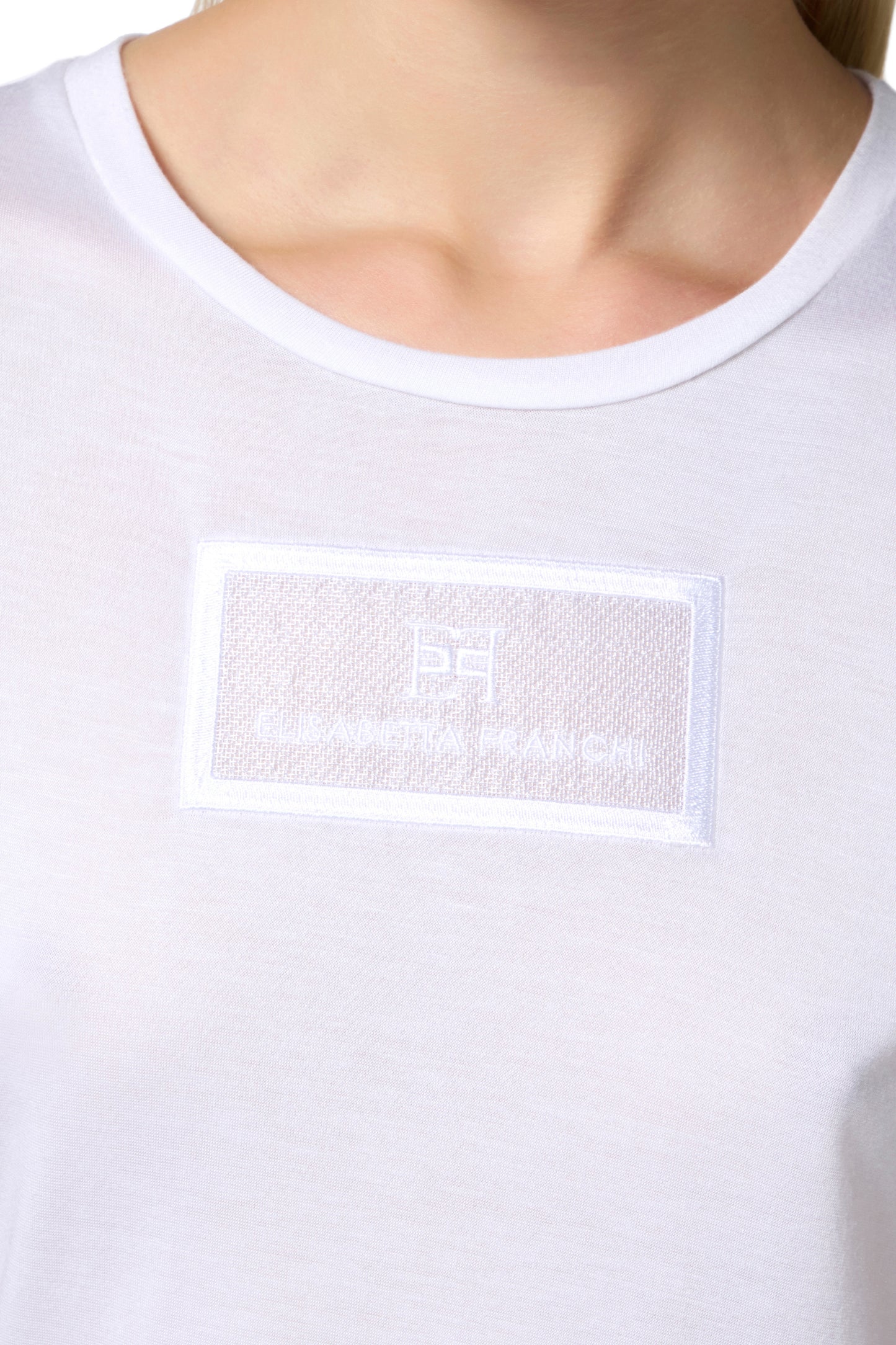 Jersey t-shirt with embroidery