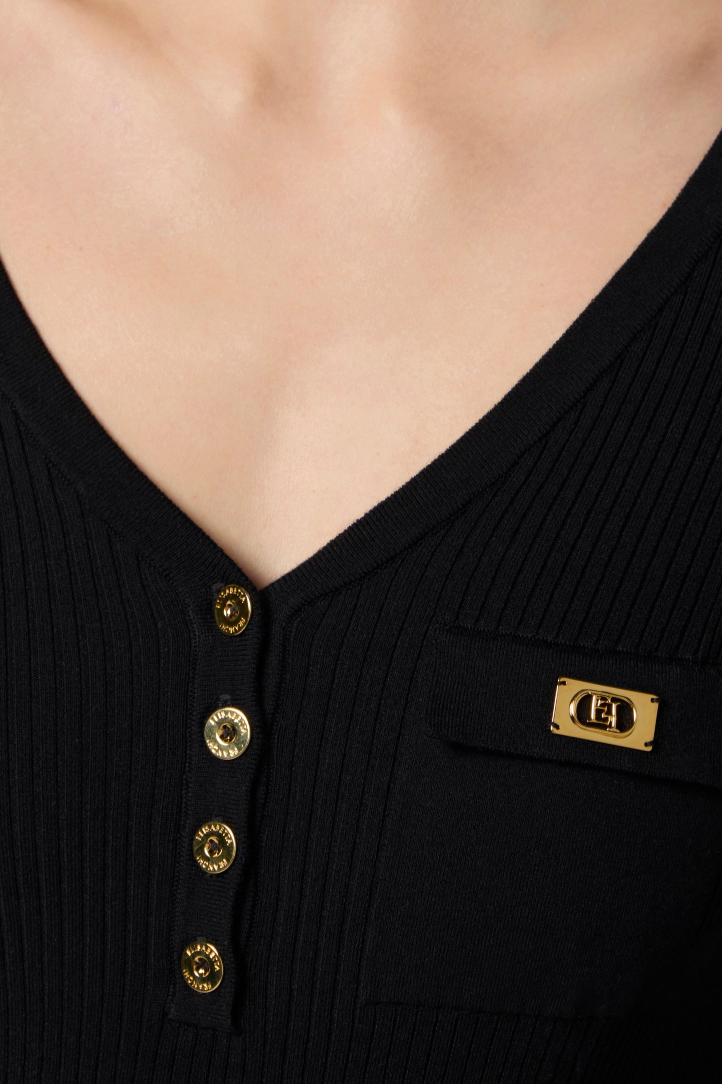 Micro-ribbed top with breast pocket