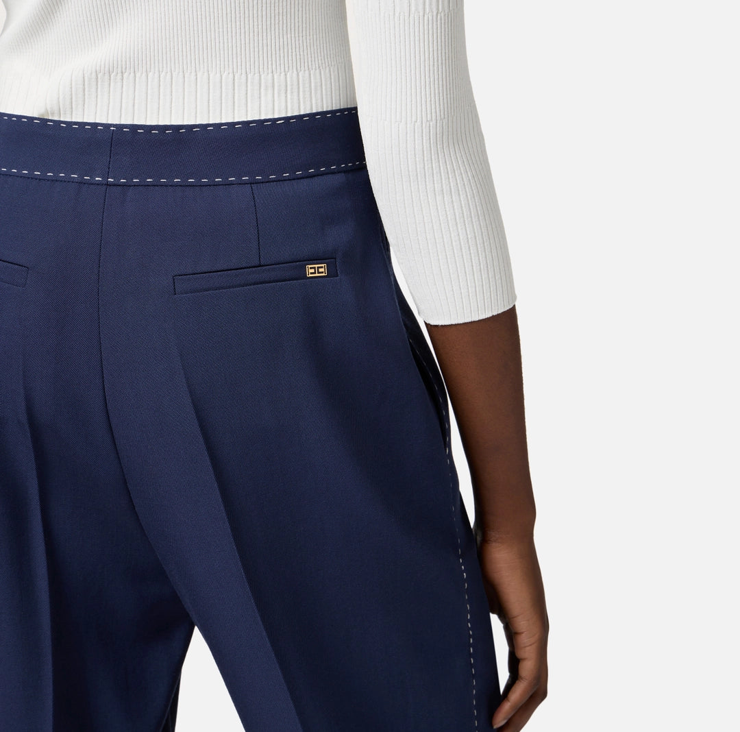 Cool wool trousers with contrasting topstitching