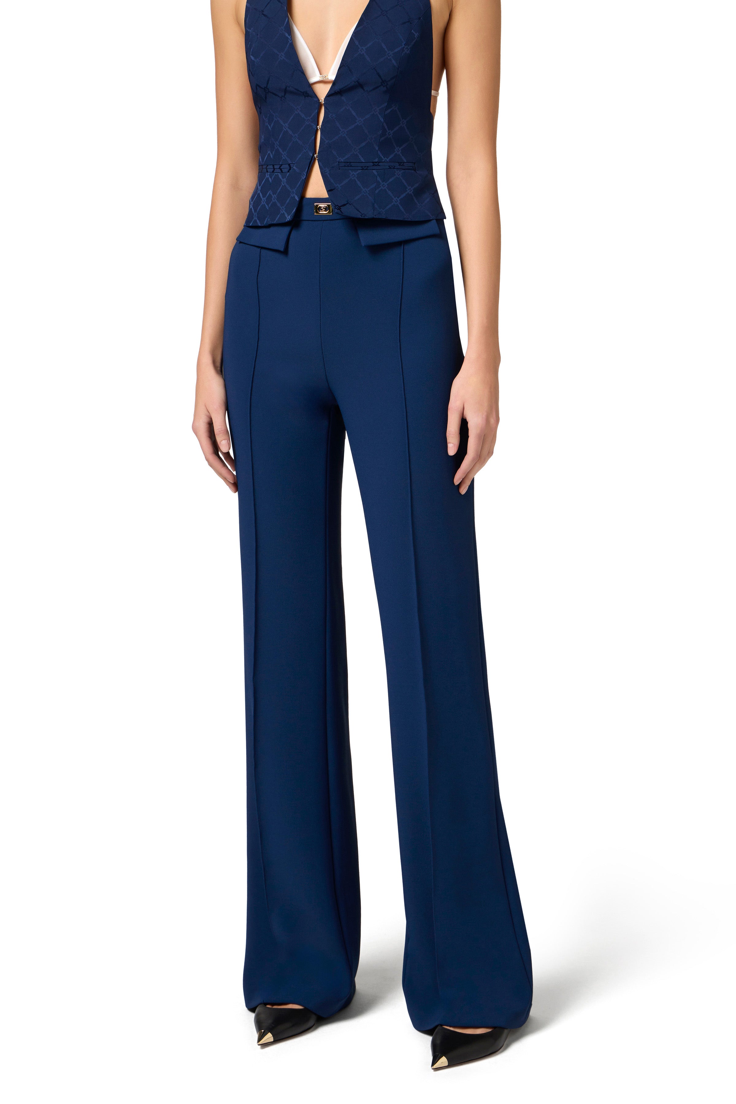 Trousers in crêpe fabric with logo plaque | LAST PIECE: 42/44