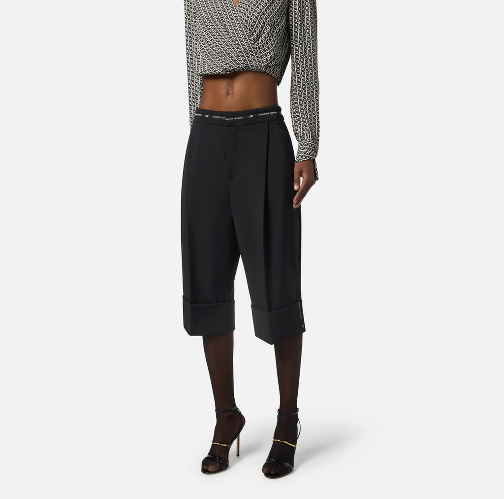 Bermuda shorts in lightweight crêpe fabric with logo ribbon