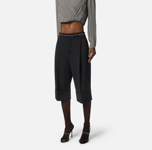 Bermuda shorts in lightweight crêpe fabric with logo ribbon