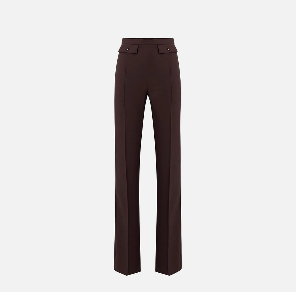 Trousers in lightweight crêpe and satin fabrics