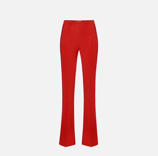 Trousers in lightweight crêpe and satin fabrics