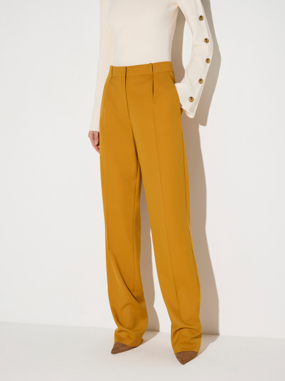 Trousers in gabardine fabric