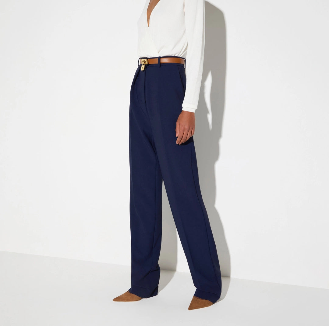 Lightweight crêpe fabric trousers