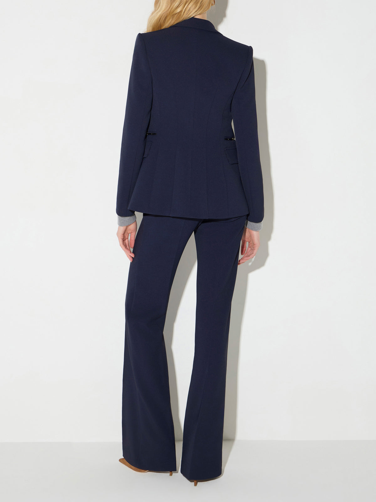 Trousers in double layer stretch crêpe