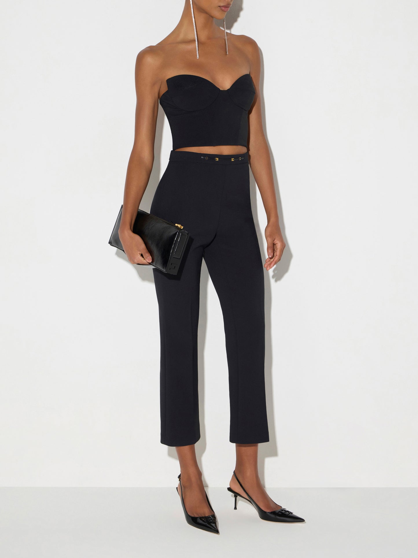 Trousers in strech double-layer crepe fabric