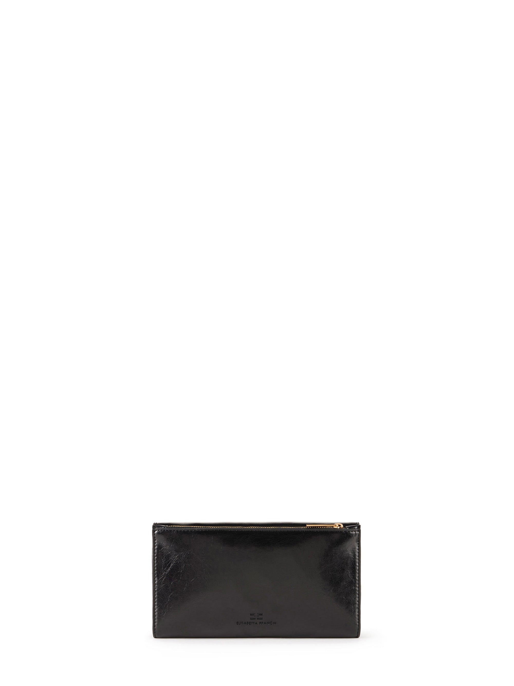 Wallet with logo details