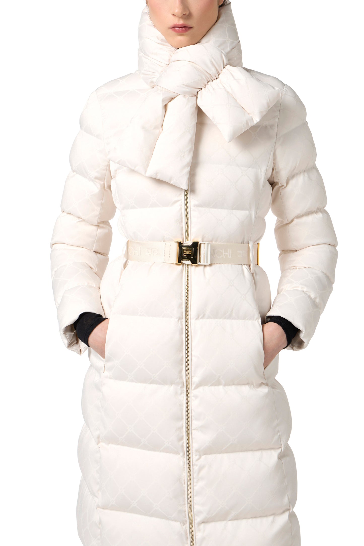 Down jacket in jacquard voile fabric