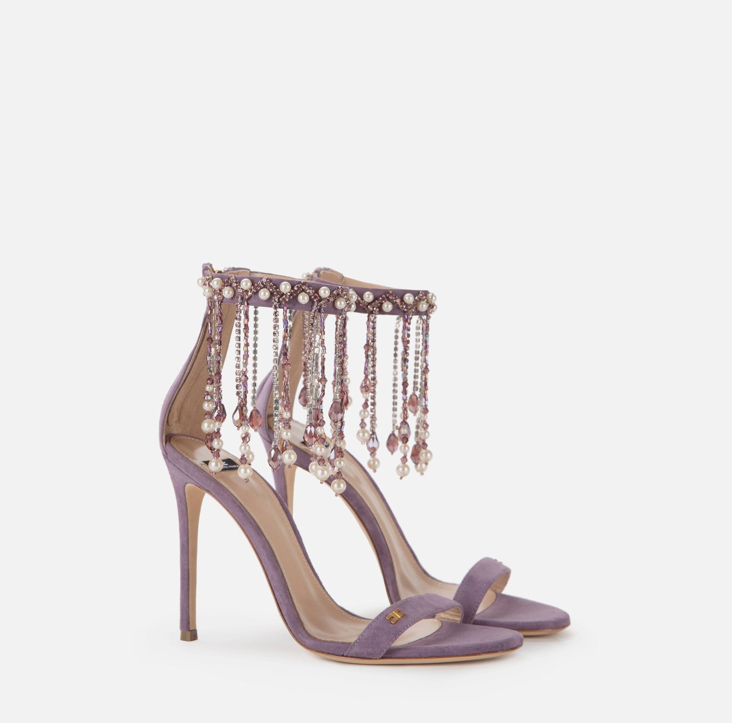 Sandal with rhinestone and pearl chain