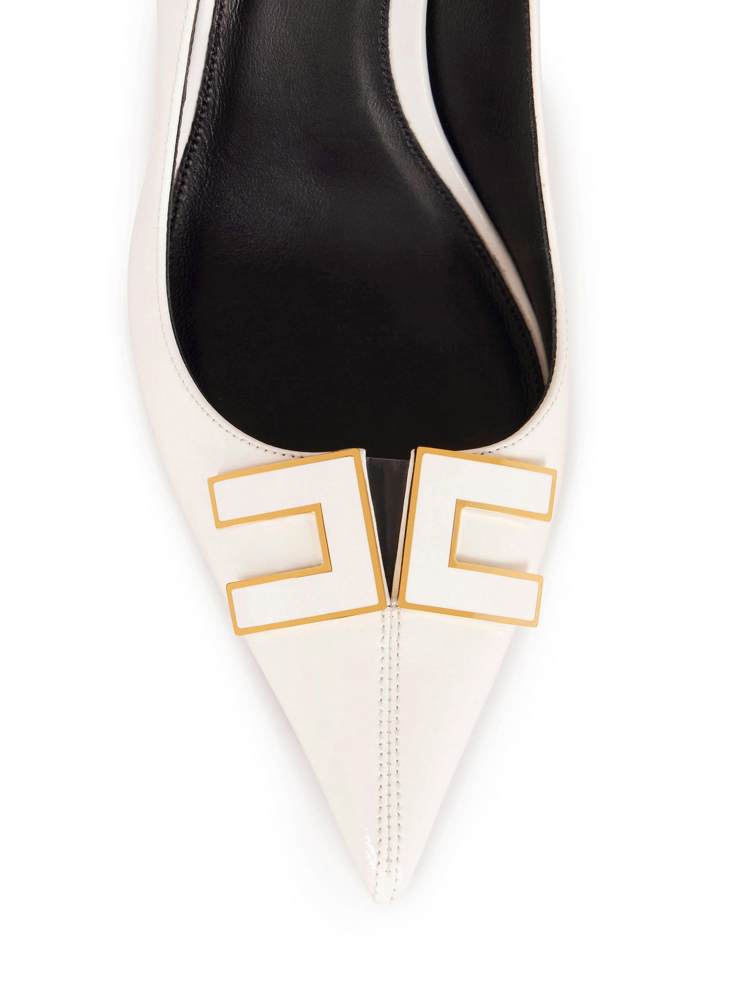 Leather pump with logo detail