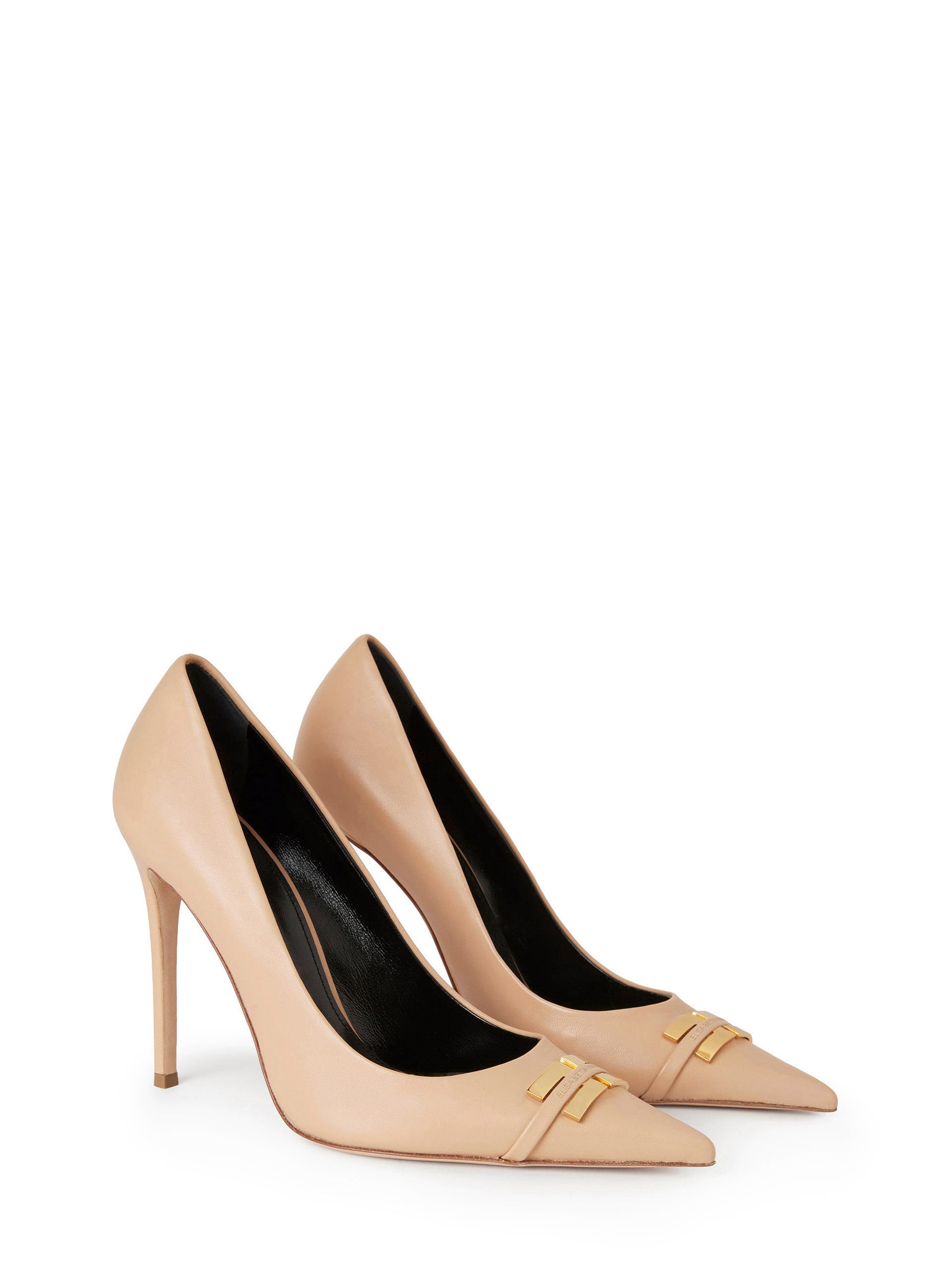 Leather pump with logo detail