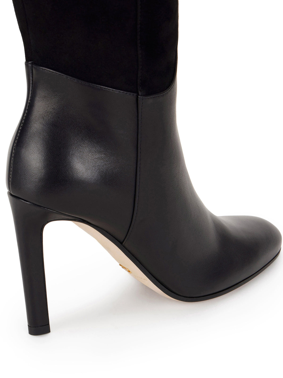 Suede boots